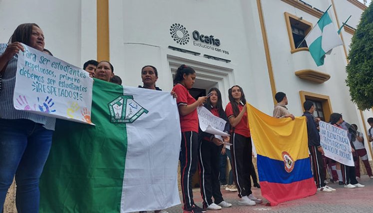 Exigen nombramiento de rector en Otaré