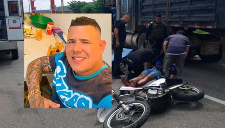 Tras el impacto, la moto salió volando hacia el otro carril.