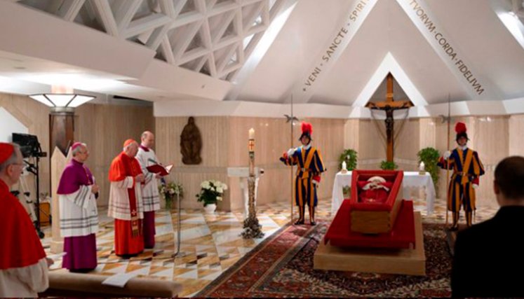 Primeras imágenes del féretro del papa Francisco, Cortesía Vaticano 